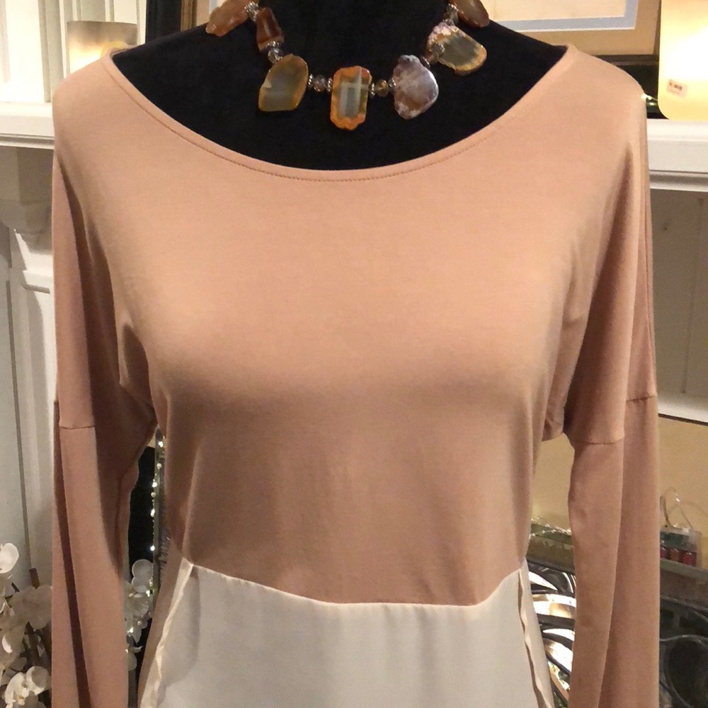 Pretty top - Picture 2 of 7